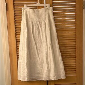 American Eagle Outfitters white A-Line Skirt with liner